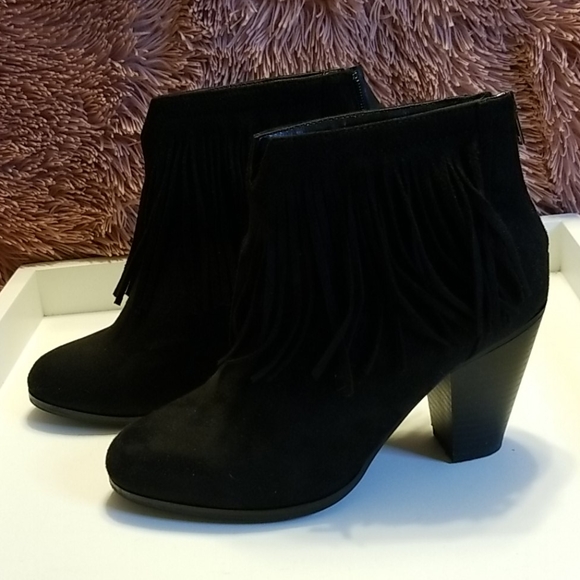 soda fringe booties